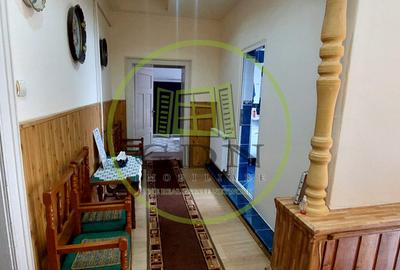 Vila cu 7 camere cu suprafata utila de 404mp spre vanzare in Seica Mare - 20