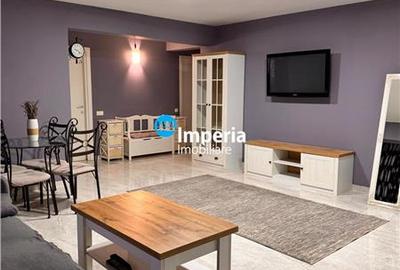 Apartament cu 4 camere decomandat, mobilat în Breazu