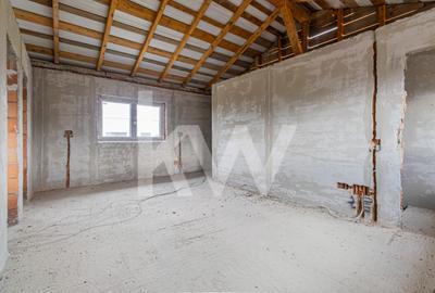 Casa singur in curte, la rosu, Izvor, Comision 0% - 9