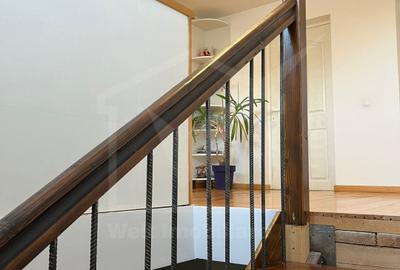 Casa Baciu zona linistita, 4 camere , gradina - 10