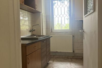 Vand apartament 2 camere Centrul Civic - 3