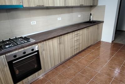 Apartament cu 4 camere, nemobilat, Parter, Sector 3, zona Nicolae Grigorescu - 2