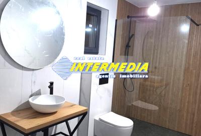 Casa Noua P+1 550 mp teren 3 bai 4 dormitoare Garaj Finisata intern mobila buc - 1