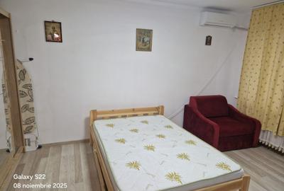 Garsonieră decomandată, mobilată în Dristor