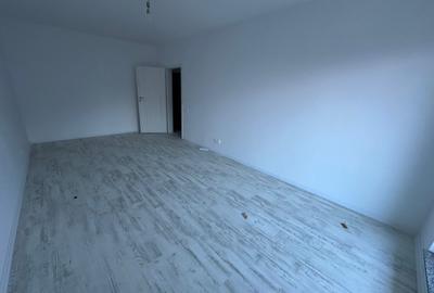 Apartament cu 3 camere, Decomandat, 2 minute de Metrou Berceni - 3