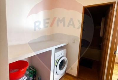 Apartament de închiriat - Petru Rareș - - 9