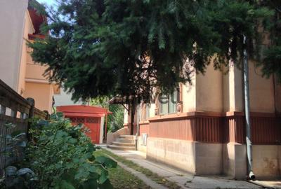 Casa| 3 camere| curte 250 mp| Garaj 2 locuri| Domenii| Casin| - 17