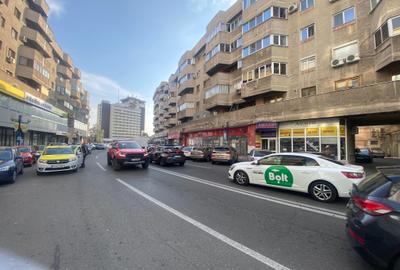 Spatiu comercial de inchiriat pe Strada Constantin Dobrogeanu Gherea 2 - 4