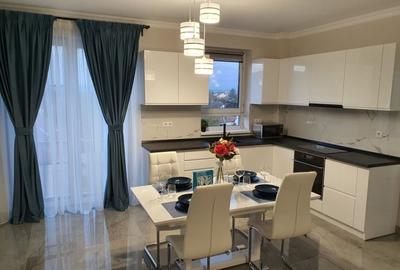 Apartament de lux cu 2 camere - 90 mp + terasa - etaj 3/4 - 4