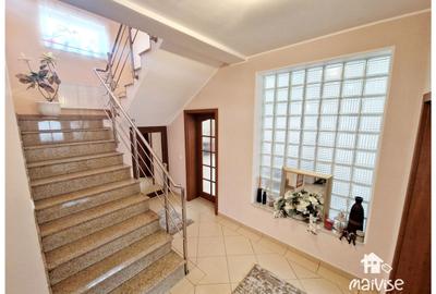 Vila superba cu garaj si  teren 1500 mp, Covasna - 10