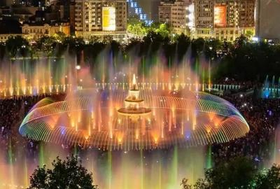 OFERTA RARA:  Vanzare Apartament 3 Camere Metrou Unirii, Vedere Fantana Mare - 1