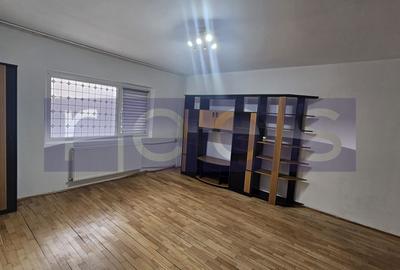 Garsonieră decomandată, mobilată în Timpuri Noi