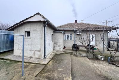 Casă de vânzare FETEȘTI - Ialomița - 1