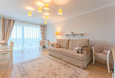 Apartament cu 2 camere decomandat, mobilat în Central