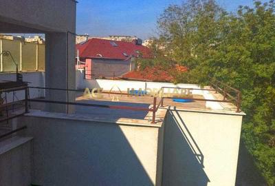 Vila de inchiriat | Crangasi | Metrou | x4 Parcare | Pretabil sediu firma - 8