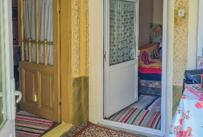 Teren intravilan 2100mp + casa + anexe 29.000 euro - 8