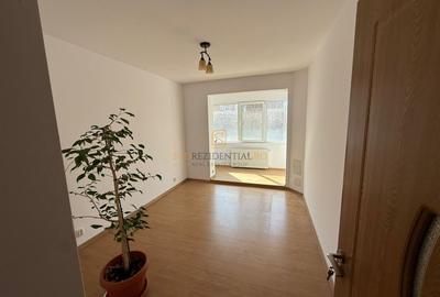 Apartament 3 camere semidecomandat, 2 balcoane, Bld Alexandru Obregia - 1