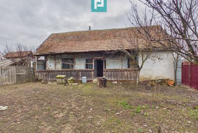 Casă modestă cu 3 camere de renovat în Mișca - 3
