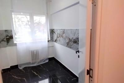 Apartament cu 2 camere semidecomandat în Podu Roș