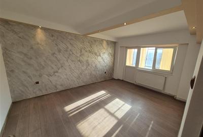 Apartament cu 3 camere decomandat în Obor