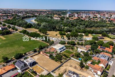 Vila finisata in subcetate, proprietate premium Comision 0% - 5