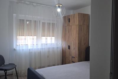 Micro 17, 2 camere amenajate modern, mobilate Pret 400 Euro - 5