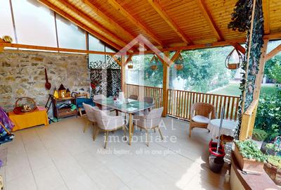 Casa cu 5 camere, 210mp utili, demisol, mobilata, Cal. Poplacii - 23