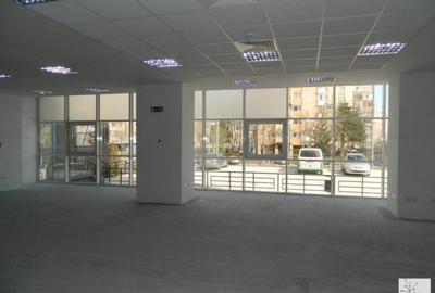 Spatiu de biouri in cladire reprezentativa, parcare generoasa - 5