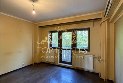 Vanzare apartament 4 camere Bld. Unirii - Fantani, Bucuresti - 1