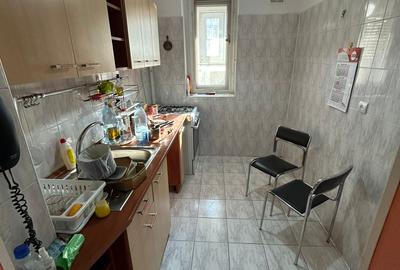Apartament cu 2 camere decomandat în Berceni