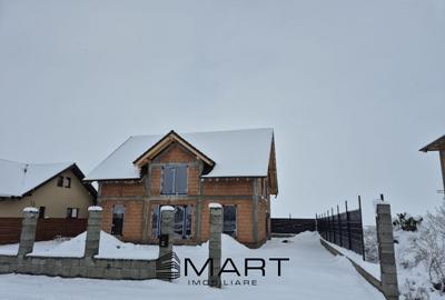 Casă la Roșu | Proiect Finalizabil Premium - 3