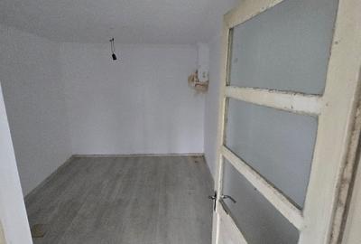 Casă de vânzare – Axintele, județul Ialomița 65 m² | Teren 900 m² | Parter - 3