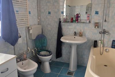Casa p+2 cu spațiu comericial - 6