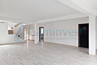 Casă individuală cu 6 camere în Sântandrei