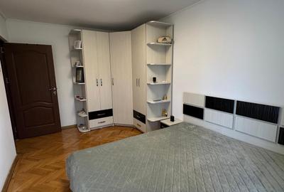 Inchiriere apartament 3 camere Militari Metrou  Gorjului - 6