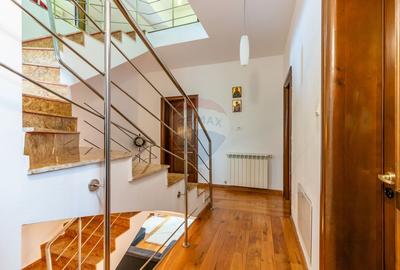 Casa / Vila in Mogosoaia, strada Martha Bibescu - 23