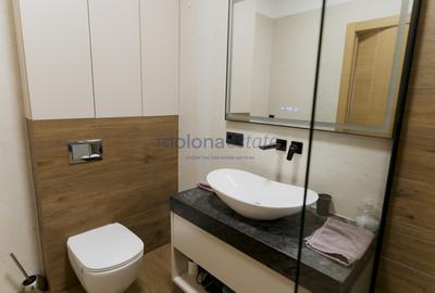 Proprietate rezidențială, cu două apartamente private, în Andrei Muresanu - 13