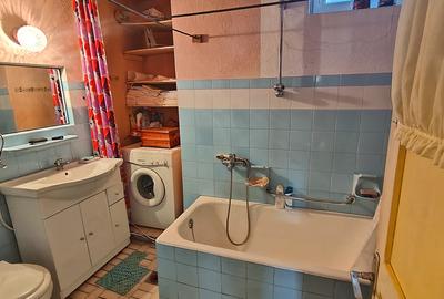 Casa 6 camere in Cisnadie cu garaj si teren 250 mp - 9