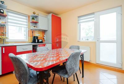 Casă / Vilă de Vânzare 200mp Teren 870mp Str. Soarelui - Valea Lupului - 9