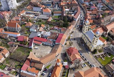 Clădire comercială de vânzare, 2240mp, Ultracentral, str Primăriei - 33