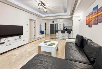 Apartament cu 2 camere semidecomandat, mobilat în Mamaia