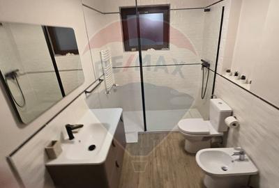 DE INCHIRIAT Apartament 5 camere,-parter, în vila  Kiseleff - 22