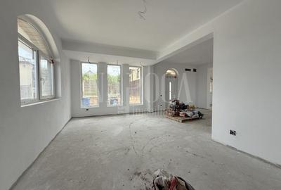 Casa 4 camere de vanzare in Dezmir - 3