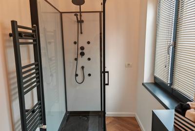 Apartament 2 camere pozitie deosebita zona Livada Postei - 11