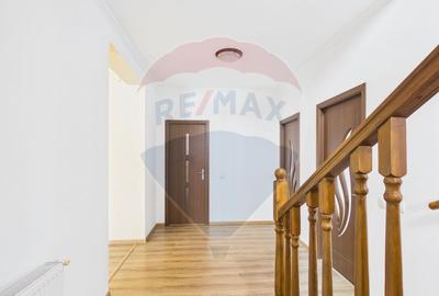 Apartament de vanzare in vila cu curte in satul Ulmi - 7