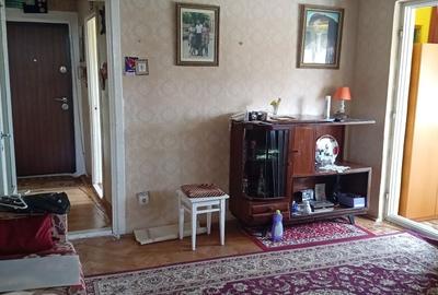 Vand apartament 2 camere langa Iulius Mall