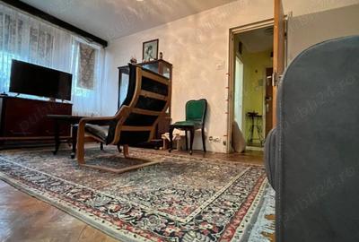Apartament cu 2 camere semidecomandat, mobilat în Dristor