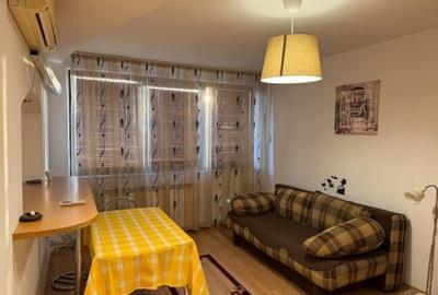 Apartament 2 Camere Titan Centrala Proprie Etaj 10/10 - 1