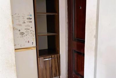Apartament cu 3 camere zona Autogara Velenta - 1