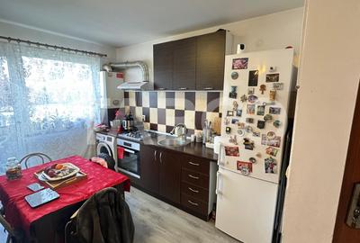 Apartament 98 mpu 4 camere cu balcon zona Terezian Sibiu - 12